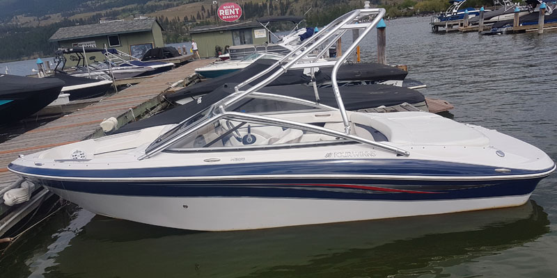 Side view of Four Winns Bow Rider boat rental