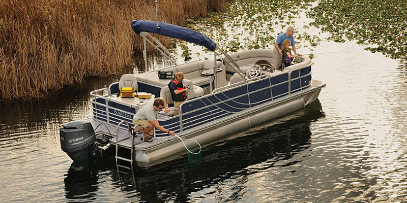 Pontoon Boat Rental Vernon on Kalamalka Lake