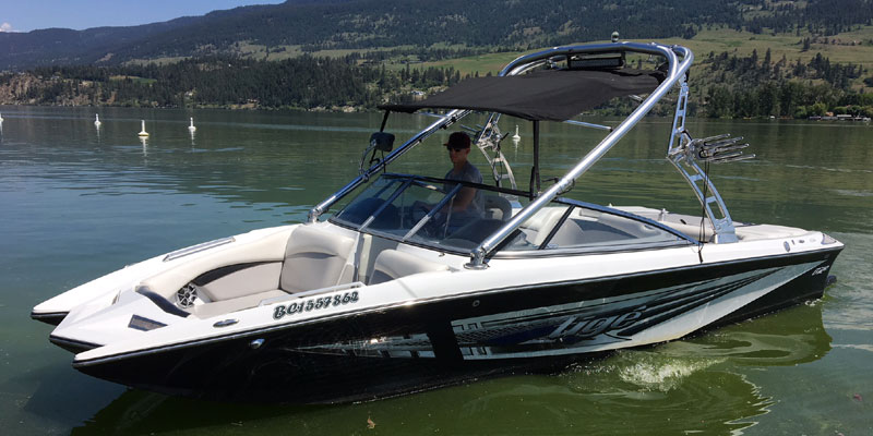 Tigé RZ2 boat rentals on Wood Lake in the Okanagan